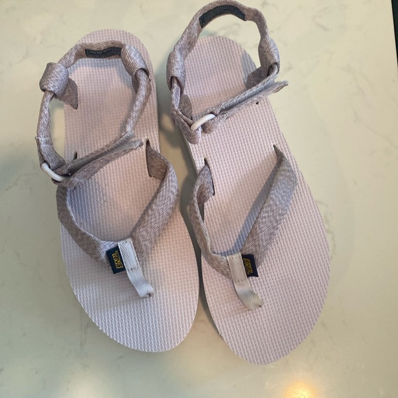 TEVA Women’s Lilac FLATfORM UNIVERSAL SANDAL size 11 - Picture 1 of 14
